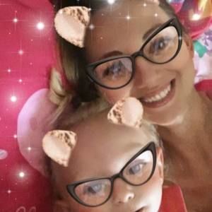 Meet your Posher, Julie